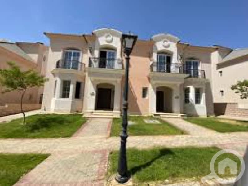 villa for sale in layan new cairo 400m with lowest price in very prime location very hot deal  twinhouse