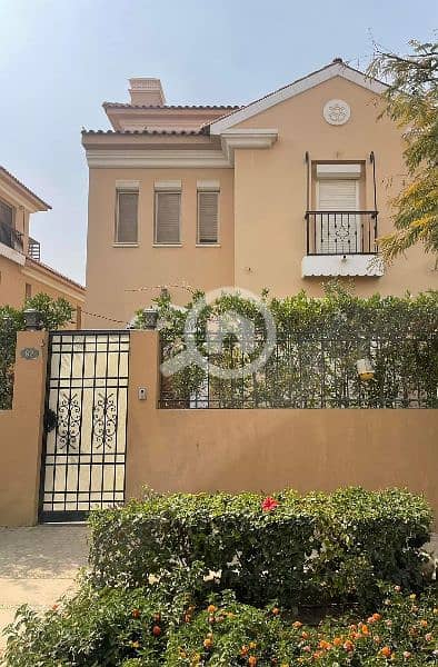 5 Bedroom Villa for Sale in New Cairo, Cairo - Villa For Sale 540M Prime Location  In Hyde Park