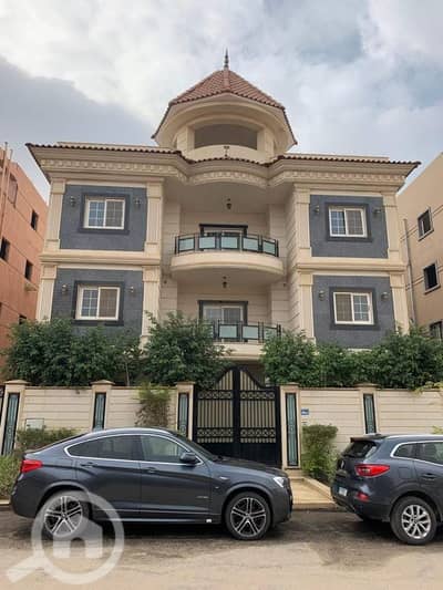11 Bedroom Villa for Sale in New Cairo, Cairo - b68ef7c4-b1c9-4f15-a6a4-c64016a8ee72. jpg