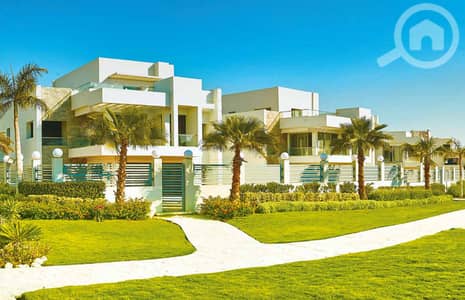 3 Bedroom Villa for Sale in Sheikh Zayed, Giza - للبيع في اكتوبر فيلا في كمبوند كليوباترا سكوير قرب هايبر وان