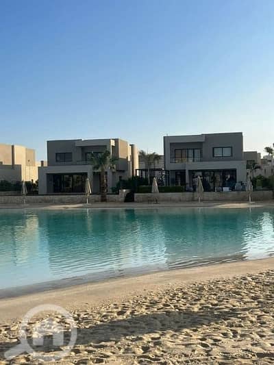 4 Bedroom Villa for Sale in Ain Sukhna, Suez - فيلا استاندالوان متشطبة على اكبر لاجون للبيع قسط فى ازها العين السخنة Standalone Villa on Crystal Lagoon for sale in Azha , Ain Sokhna