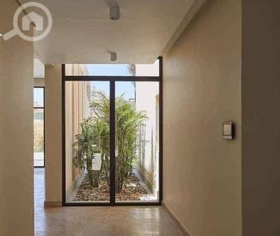 3 Bedroom Flat for Sale in 6th of October, Giza - شقه للبيع 142 م استلام فوري متشطبه في كمبوند o west بجوار مول مصر
