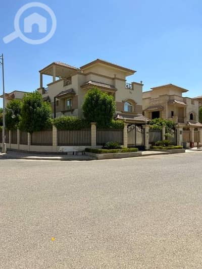 4 Bedroom Villa for Sale in Sheikh Zayed, Giza - فيلا مستقله متشطبه بالكامل في رويال سيتي فيلا متشطبة ف رويال سيتي