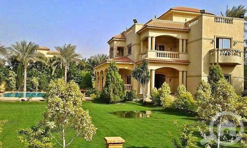 5 Bedroom Villa for Sale in New Cairo, Cairo - 54518057_2298070503762451_1188308010741530624_n. jpg