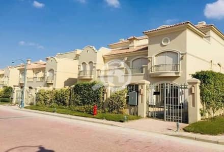 5 Bedroom Villa for Sale in New Cairo, Cairo - 362c3ad0-0fba-4cfa-a820-19cfec3cb5cb. jpg
