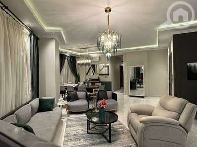 3 Bedroom Apartment for Sale in New Cairo, Cairo - للبيع شقة لقطة في ڤيلات الياسمين 8 دور اول بڤيو مفتــوح