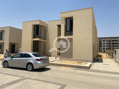 4 Bedroom Villa for Sale in 6th of October, Giza - WhatsApp Image 2024-04-17 at 11.04. 49 AM (4). jpg