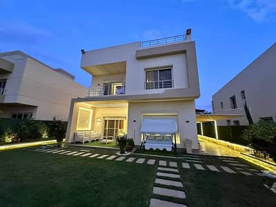 4 Bedroom Villa for Sale in Sheikh Zayed, Giza - 8aa20941-421f-4793-9b6f-2a0af639c794. jpeg