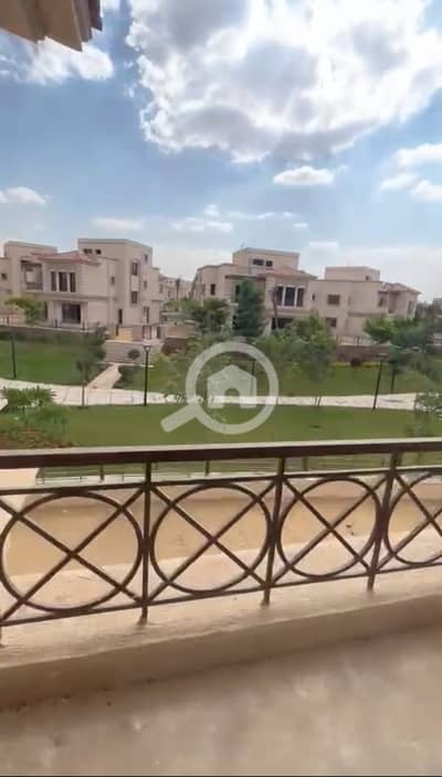 5 Bedroom Villa for Sale in Madinaty, Cairo - 5e9e9d12-756f-410d-afde-3619f0792240. jpg