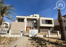 6 Bedroom Villa for Sale in 6th of October, Giza - download (6). jpeg