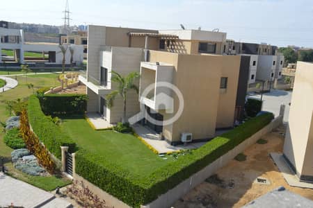 5 Bedroom Townhouse for Sale in 6th of October, Giza - 1683e37f-d8db-4001-b6b3-46ee2dd74bee. jpg