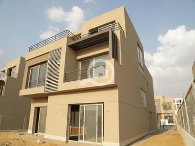 5 Bedroom Villa for Sale in New Cairo, Cairo - b57a7e7e-0d24-11ef-94af-dac1fc3e5246. jpg