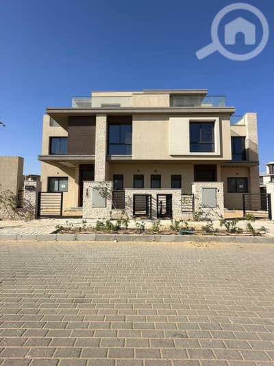 5 Bedroom Villa for Sale in Sheikh Zayed, Giza - a77c48ab-cb1b-4300-a831-eaa4df52729c. jpeg