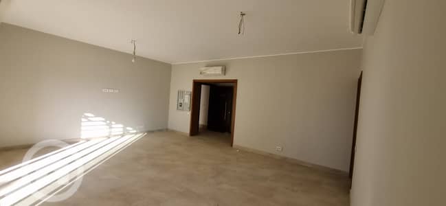 3 Bedroom Flat for Sale in Sheikh Zayed, Giza - IMG-20240529-WA0007. jpg