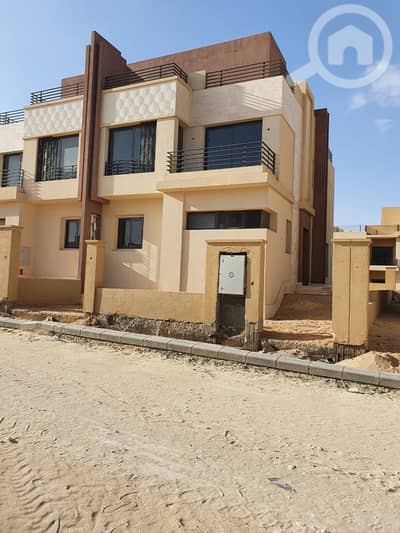 4 Bedroom Twin House for Sale in Sheikh Zayed, Giza - WhatsApp Image 2024-06-05 at 12.35. 48 PM. jpeg