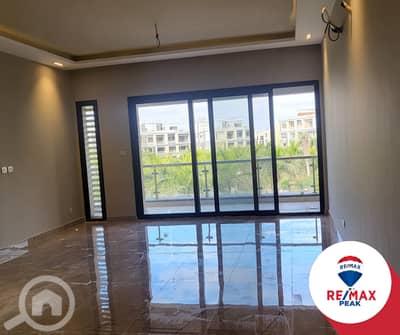 3 Bedroom Flat for Rent in Sheikh Zayed, Giza - Copy of 4 Bathrooms - 2024-01-23T162107.358. png