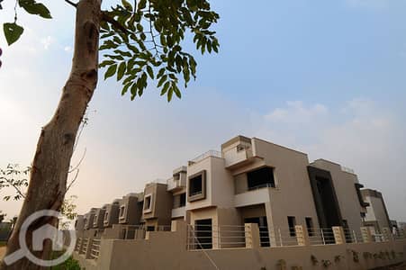 4 Bedroom Townhouse for Sale in New Cairo, Cairo - 8. jpg