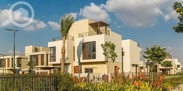 7 Bedroom Villa for Sale in 6th of October, Giza - انزل عاين و استلم فورا اخر فيلا بحمام سباحه مع PALM HILLS في THE CROWN