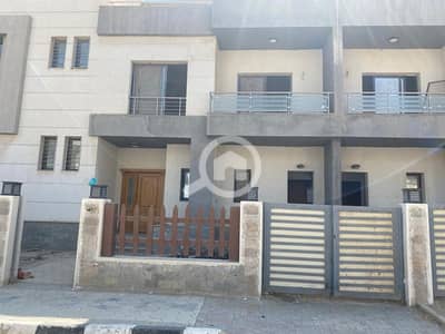 3 Bedroom Villa for Sale in Shorouk City, Cairo - 6de29875-afde-4e92-9460-3fd29e5825ec. jpg