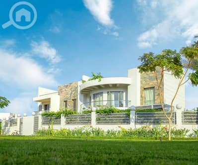 5 Bedroom Villa for Sale in North Coast, Matruh - PHOTO-2022-08-22-13-10-23 2. jpg