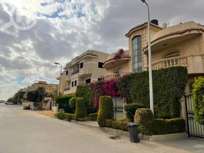 6 Bedroom Duplex for Sale in New Cairo, Cairo - WhatsApp Image 2024-06-30 at 12.46. 44(1). jpeg