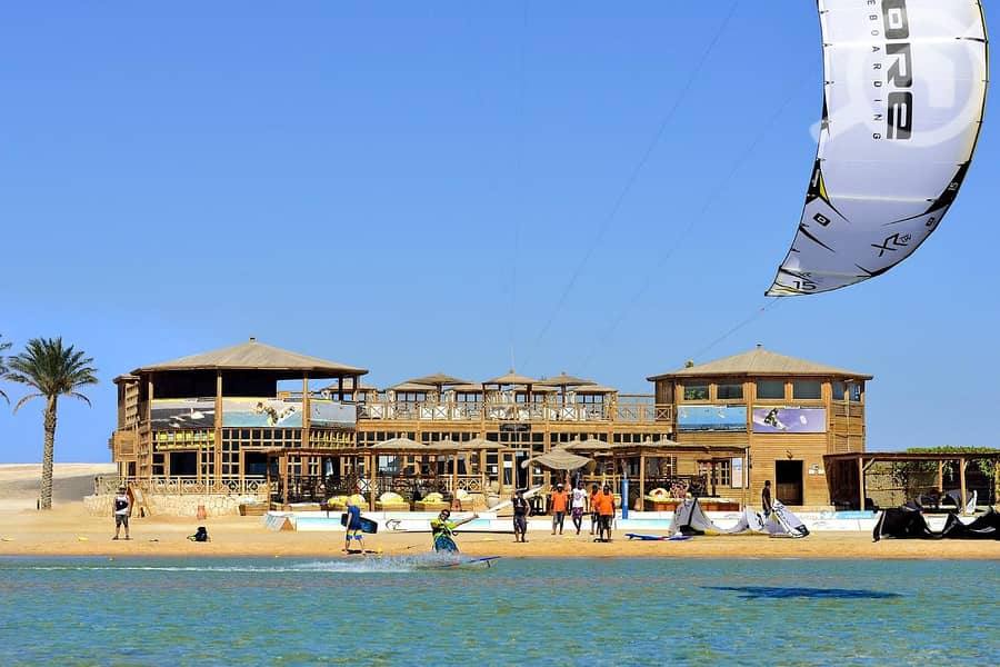 2 7bft-kitehouse-soma-bay. jpg