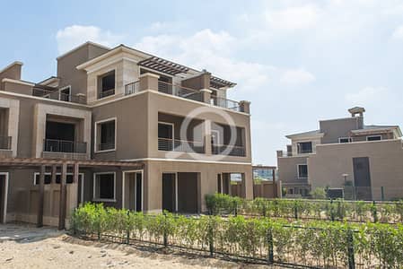 4 Bedroom Townhouse for Sale in 6th of October, Giza - تاون هاوس للبيع New Giza District One لوكيشن مميز بأقل سعر