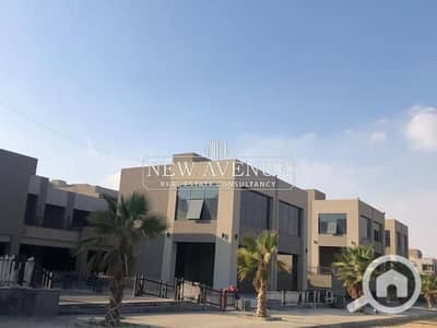 Retail for Sale in New Cairo, Cairo - 7fdfa0ad-bcdd-4f60-b75d-9f48e7f4b97d. png