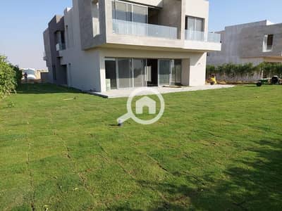 5 Bedroom Twin House for Sale in 6th of October, Giza - استلم فورا في كومباوند هضبه Hadaba compound PRE تقسيط 6 سنوات