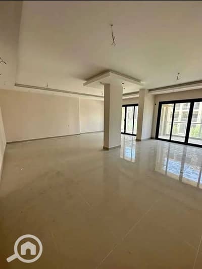 3 Bedroom Flat for Sale in Sheikh Zayed, Giza - CUVbXDiUzJM3Oz7NKSeoXo0lz2mhGGmhvDXjIUpr. jpg