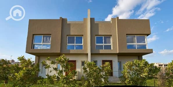 4 Bedroom Twin House for Sale in Sheikh Zayed, Giza - استلم فورا فيلتك في الشيخ زايد بجانب ارقي الكمبوندات الربوه والجريا