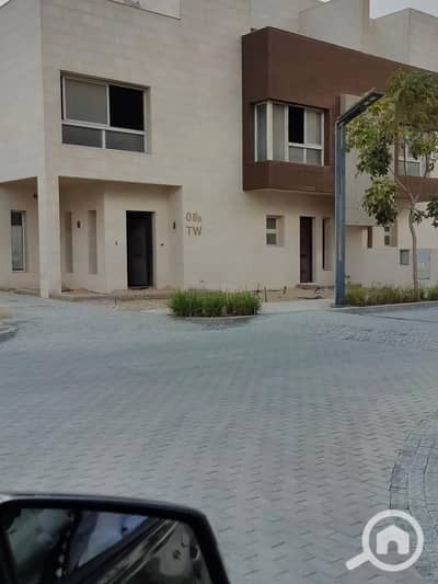 4 Bedroom Villa for Sale in 6th of October, Giza - WhatsApp Image 2024-07-20 at 3.48. 09 PM (3). jpeg