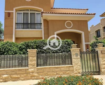 5 Bedroom Villa for Sale in New Cairo, Cairo - فيلا بفيو مفتوح على لاندسكيب جوار توكيلات مرسيدس بتسهيلات فى ستون بارك