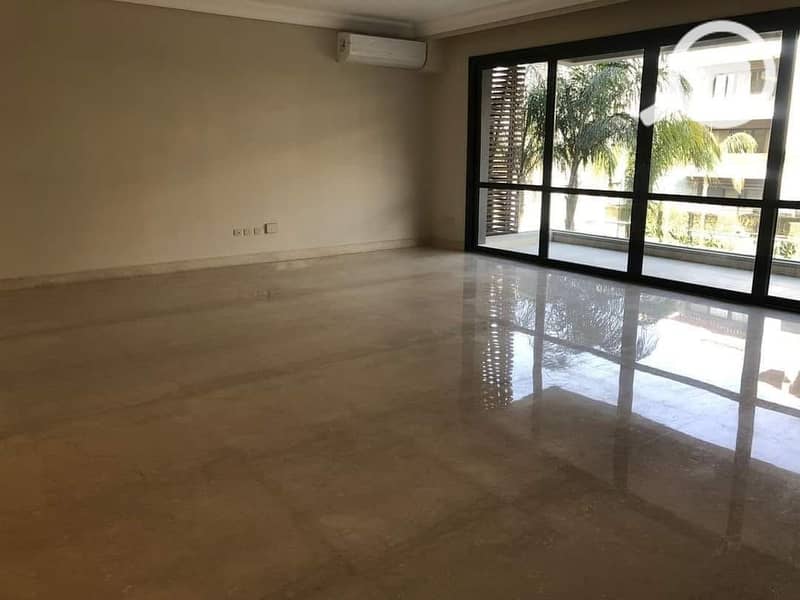 Apartment 160m for sale fully finished & Ready to move in La Vista Patio 7 New Cairo شقة 160م متشطبة بالكامل و استلام فوري ف لافيستا الباتيو