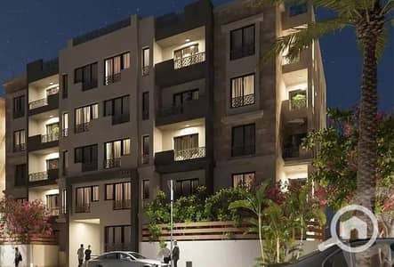 3 Bedroom Flat for Sale in New Cairo, Cairo - الحق الفرصه شقه للبيع بكومبوند مبني بالفعل ف التجمع بمساحه 181م