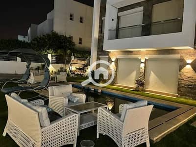 6 Bedroom Twin House for Sale in Sheikh Zayed, Giza - فيلا استلام فوري في كليوبترا سكوير الشيخ زايد امام هايبر وان Villa ready to move in Cleopatra Square Sheikh Zayed in front of Hyper One