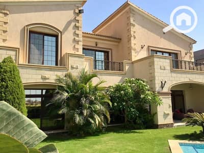 6 Bedroom Villa for Sale in New Cairo, Cairo - قصر 537 م في Hyde Park التجمع الخامس