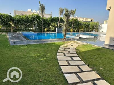 6 Bedroom Villa for Sale in Sheikh Zayed, Giza - فيلا 450 م في قلب زايد بكومبوند Karma تكمله اقساط