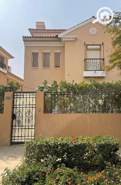 5 Bedroom Villa for Sale in New Cairo, Cairo - Villa For Sale 540M Prime Location  In Hyde Park