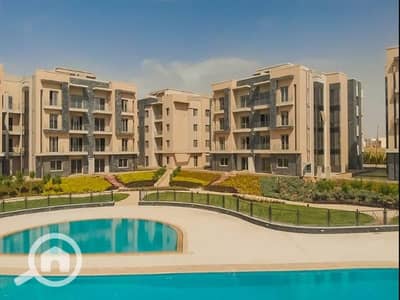 2 Bedroom Apartment for Sale in New Cairo, Cairo - للبيع استلام فوري شقة بالتقسيط في التجمع الخامس في جاليريا مون فالي