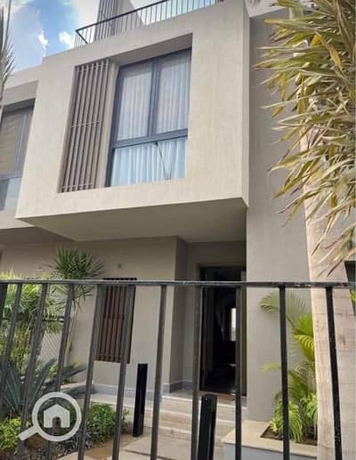 4 Bedroom Townhouse for Sale in New Heliopolis, Cairo - Townhouse for sale, ready to move in Sodic East Compound