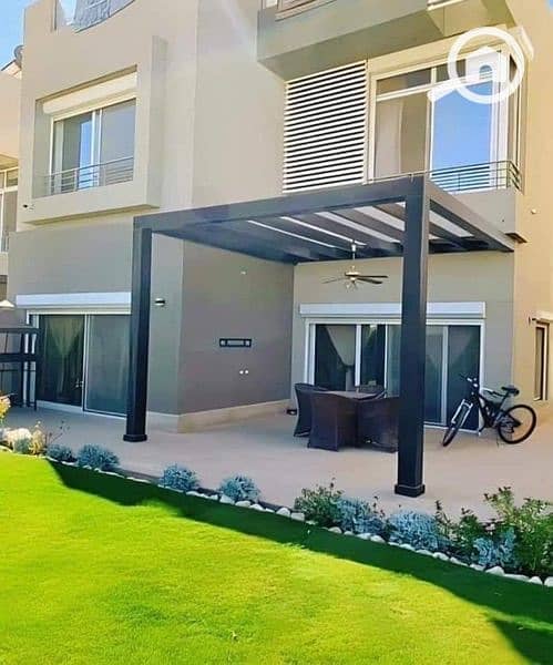 فيلا مميزه للبيع في كمبوند palm hills new cairo بالتقسيط على ٨ سنوات