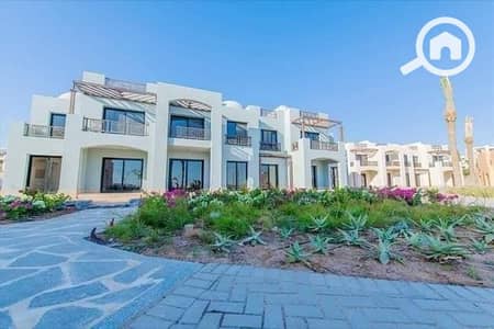 2 Bedroom Chalet for Sale in Makadi Bay, Red Sea - شاليه للبيع 99م فيو مميز جدا في قرية مكادي هايتس الغردقة بمقدم 700 الف