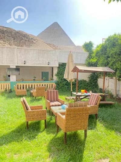 3 Bedroom Townhouse for Sale in 6th of October, Giza - فيلا 240م بفيو الاهرامات من بالم هيلز اكتوبر في كمبوند PXبالتقسيط