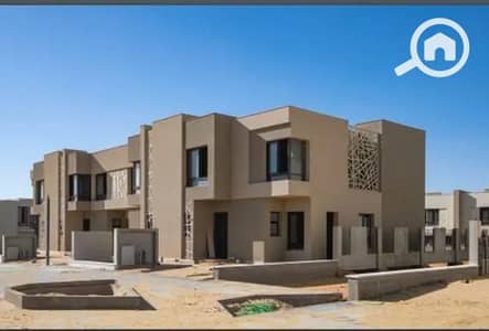 4 Bedroom Villa for Sale in 6th of October, Giza - 0d8ebf80-34fc-47de-8355-792c909bf505. jpg