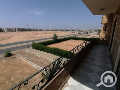 3 Bedroom Apartment for Sale in 10th of Ramadan, Sharqia - For Sale Apartment In A Prime Location, Next To A Main Street And The Neighboring Park, 37, 2nd Floor, Full Finished, ​​230 Sqm