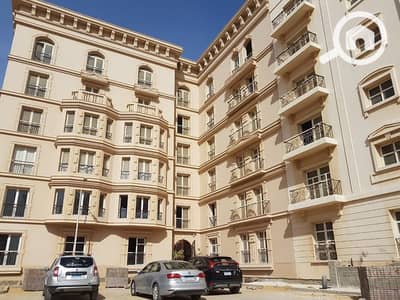 3 Bedroom Apartment for Sale in New Cairo, Cairo - شقه للبيع في التجمع الخامس في كمبوند // هايد بارك // بــــــاقل مقدم