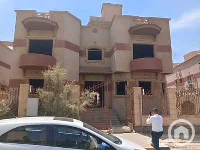 7 Bedroom Villa for Sale in New Cairo, Cairo - 0d2f8eee-2eeb-4d5e-8adb-fa9f269ae9d9. jpg