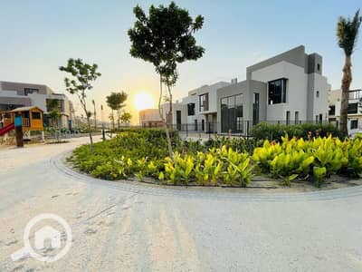 5 Bedroom Villa for Sale in New Heliopolis, Cairo - 55a7942a-9151-43be-ac1b-3f0742b2744e. jpg