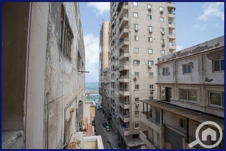 3 Bedroom Flat for Sale in Stanley, Alexandria - 1. JPG